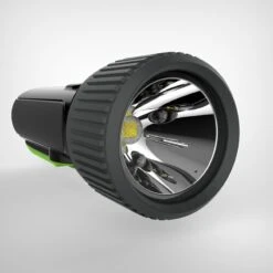 Lampe Torche Autonome étanche - DYNAMO 300 WP Noire - 35 Lumens -Quechua Boutique lampe torche autonome etanche dynamo 300 wp noire 35 lumens 5